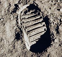 Archivo:Apollo 11 bootprint 2
