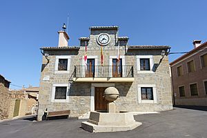 Archivo:Ayuntamiento de Aldeanueva de Barbarroya