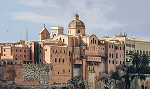 Archivo:Cagliari Kathedrale