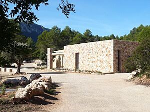 Archivo:Centre d'Interpretació del Paratge Natural Parpalló-Borrell