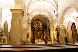 Archivo:Chapel of the Church of San Tirso, Oviedo