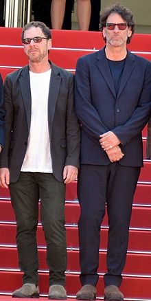 Coen brothers Cannes 2015 2.jpg
