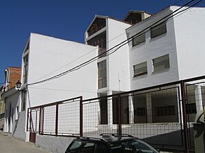 Archivo:Edificio escuela infantil San Fernando