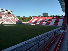 Archivo:Estadio-Jorge-Luis-Hirschi-Reinauguración-2019-Vista-Platea-Oficial