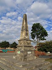 Archivo:Facatativá - obelisco