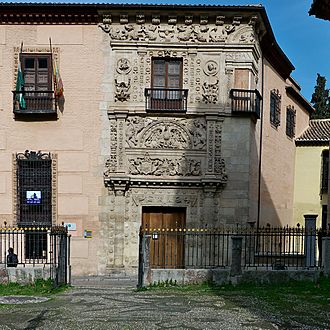 Archivo:Fachada de la Casa de Castril (Granada)