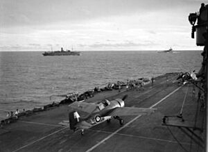 Archivo:Flightdeck of HMS Formidable