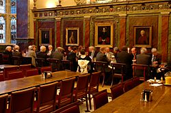 Archivo:High table at trinity college oxford