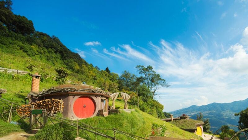 Hobbitennago1-885x500