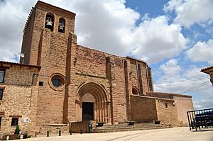 Archivo:Iglesia de San Juan Bautista - Aberin (Navarra) 1