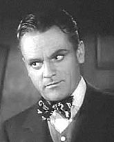 Archivo:James Cagney in Yankee Doodle Dandy trailer 2up