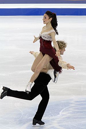Archivo:M. Davis and C. White at 2010 World Championships (3)