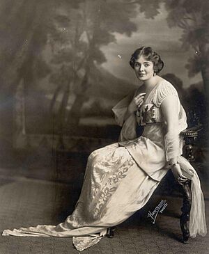 Marjorie Rambeau 1915.jpg