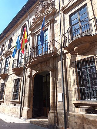 Museo-de-Bellas-Artes-de-Asturias-Oviedo.jpg