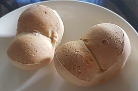 Pan de monja (Monay) Philippines.jpg