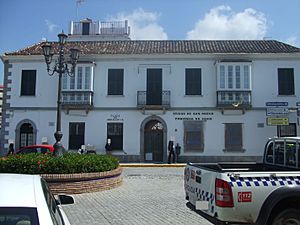 Archivo:Plaza de Andalucía, San Roque