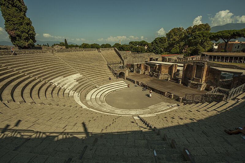 Pompeii - Italy (14850831448)