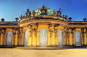 Archivo:Potsdam Sanssouci Palace