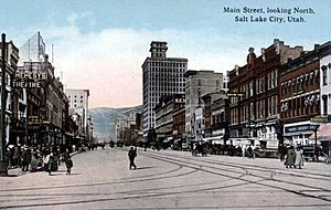 Archivo:Salt lake city main street c1900 pc