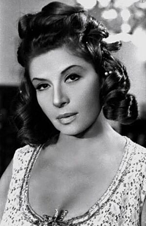 Archivo:Sanaa Gamil 1968
