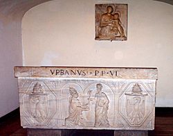 Archivo:Tomb of pope Urbanus VI