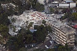 Archivo:UN headquarters Haiti after 2010 earthquake