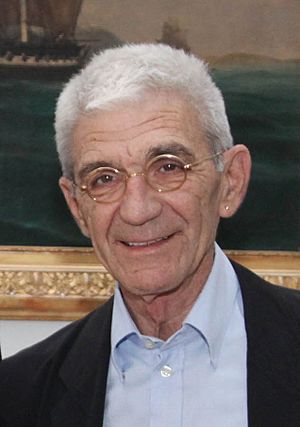 Yannis Boutaris (cropped).jpg