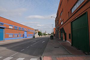 Archivo:Zona industrial, Getafe, 2016 (01)