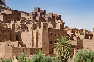Archivo:31590-Ait Ben Haddou (12291647033)