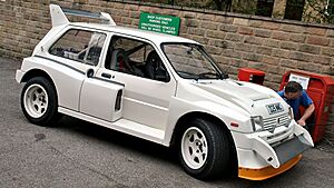Archivo:6r4clubman (cropped)