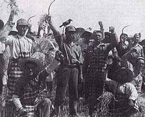 Archivo:Campesinos de Badajoz