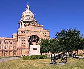 Canon and Ranger monument in front of Texas State Capitol.JPG