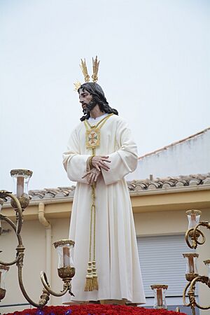 Archivo:Cautivo paso en Jaén