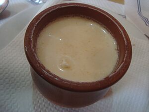 Archivo:Cuajada de turrón de La Torre d'En Bessora (Castellón)
