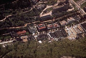 Archivo:Hots Springs National Park aerial