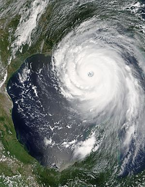 Archivo:Hurricane Katrina August 28 2005 NASA