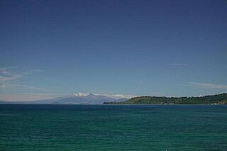 LakeTaupo-FullLakeView.jpg
