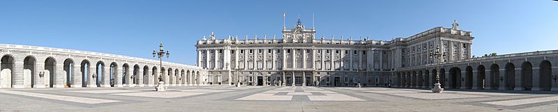 Archivo:Madrid Palacio Real pano equirectangolar