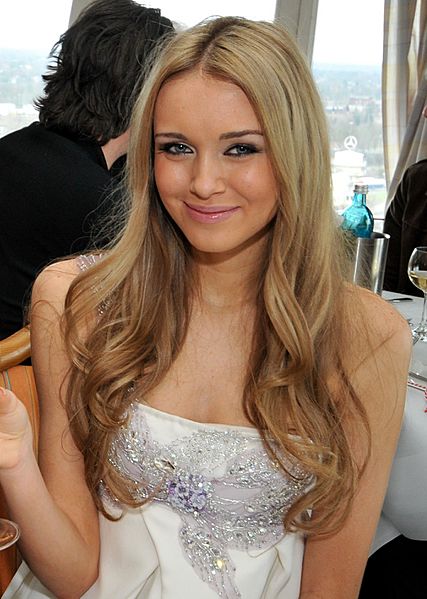 MissWorld 2008 (cropped)