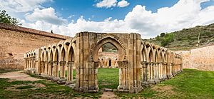 Archivo:Monasterio de San Juan de Duero, Soria, España, 2017-05-26, DD 19
