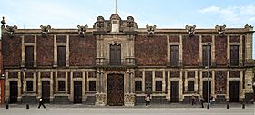 Museo de la Ciudad de México fachada. Fotografía Viviana Martínez 2017.jpg