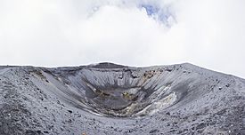 Puracé crater in 2017 - Parque Nacional Natural Puracé.jpg
