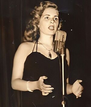 Rosita Quintana in 1957 (cropped).jpg