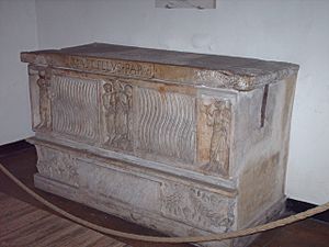 Archivo:Tomb of Marcellus II