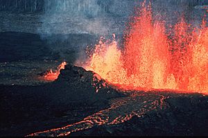 Archivo:Volcano q