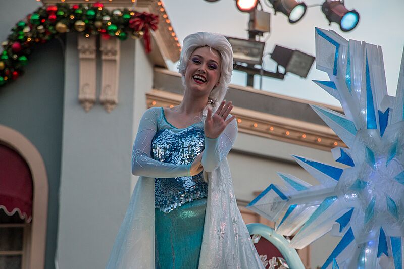 A Christmas Fantasy Parade (34852656933)