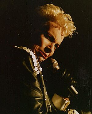 Archivo:Annie Lennox Rock am Ring 1987