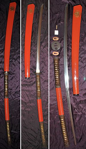 Archivo:Antique shinto samurai nagamaki 1