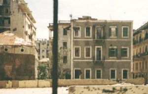 Beirut3 i april 1978.jpg