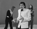 Bryan Ferry (Roxy Music) - TopPop 1973 2 (crop)